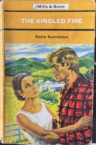Essie Summers - Mills & Boon : The Kindled Fire