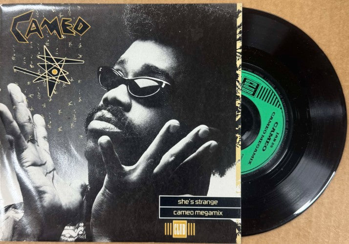 Cameo - She's Strange (Vinyl 7'')