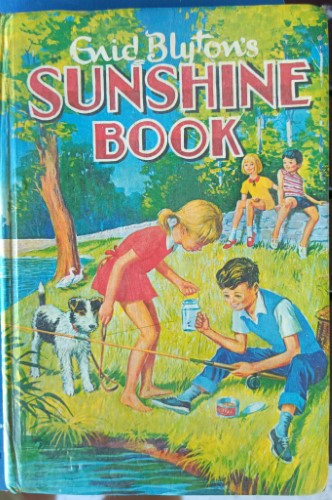 Enid Blyton - Sunshine Book (Hardcover)