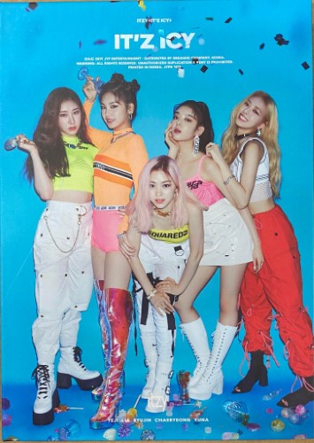 Itzy - It'z Icy (CD)