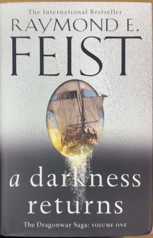 Raymond E. Feist - The Dragonwar Saga Vol 1 : A Darkness Returns (Hardcover)