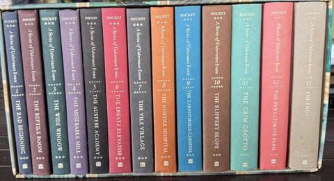 Lemony Snicket - A Series Of Unfortunate Events : 13 Book Box Set (Hardcover)