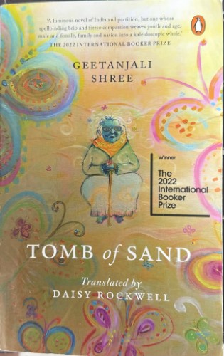 Geetanjali Shree / Daisy Rockwell (Translator) - Tomb Of Sand
