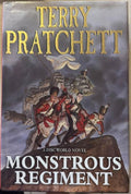 Terry Pratchett - Monstrous Regiment (Hardcover)