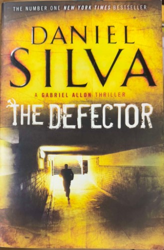 Daniel Silva - The Defector