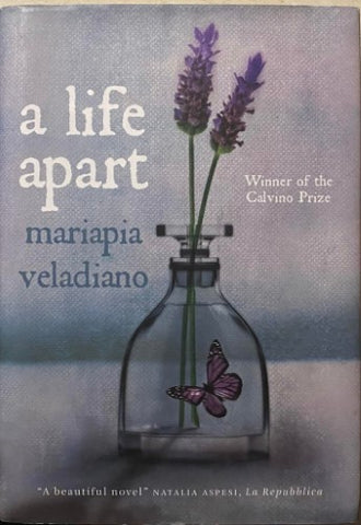 Mariapia Veladiano - A Life Apart (Hardcover)