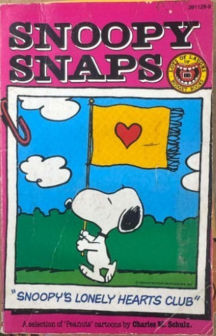 Charles M. Schultz - Snoopy Snaps : Snoopy's Lonely Hearts Club