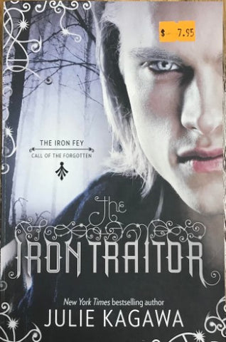 Julie Kagawa - The Iron Traitor