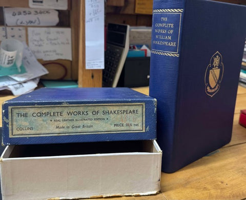 William Shakespeare - The Complete Works Of (Leather Bound In Box) (Hardcover)
